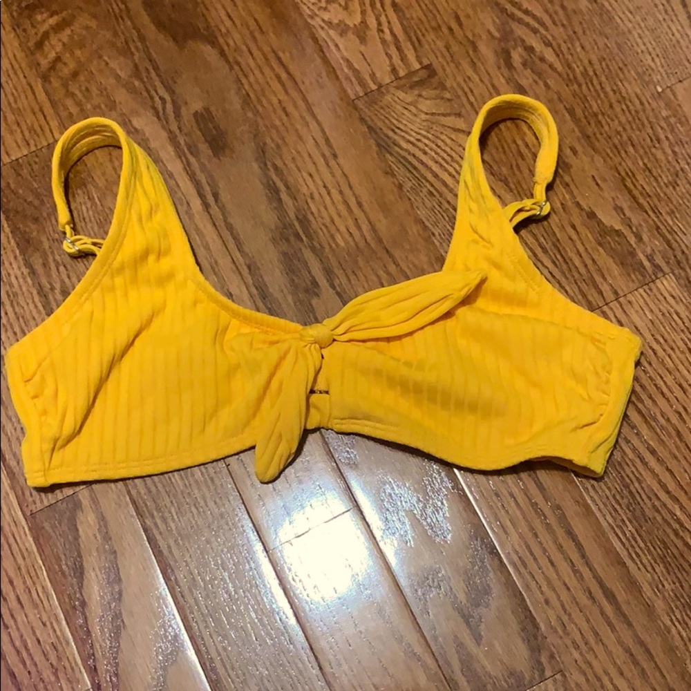 Bikini top